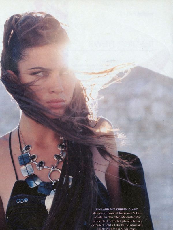 Model GABRIELA HURST