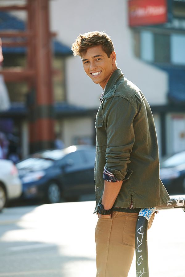 Model CHRISTIAN JOHNSON