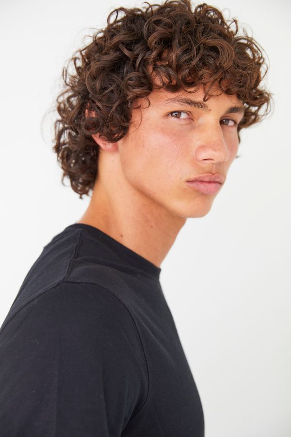 Model Zachary Velasco