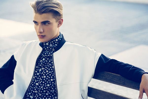 Model MATTHEW POLLOCK