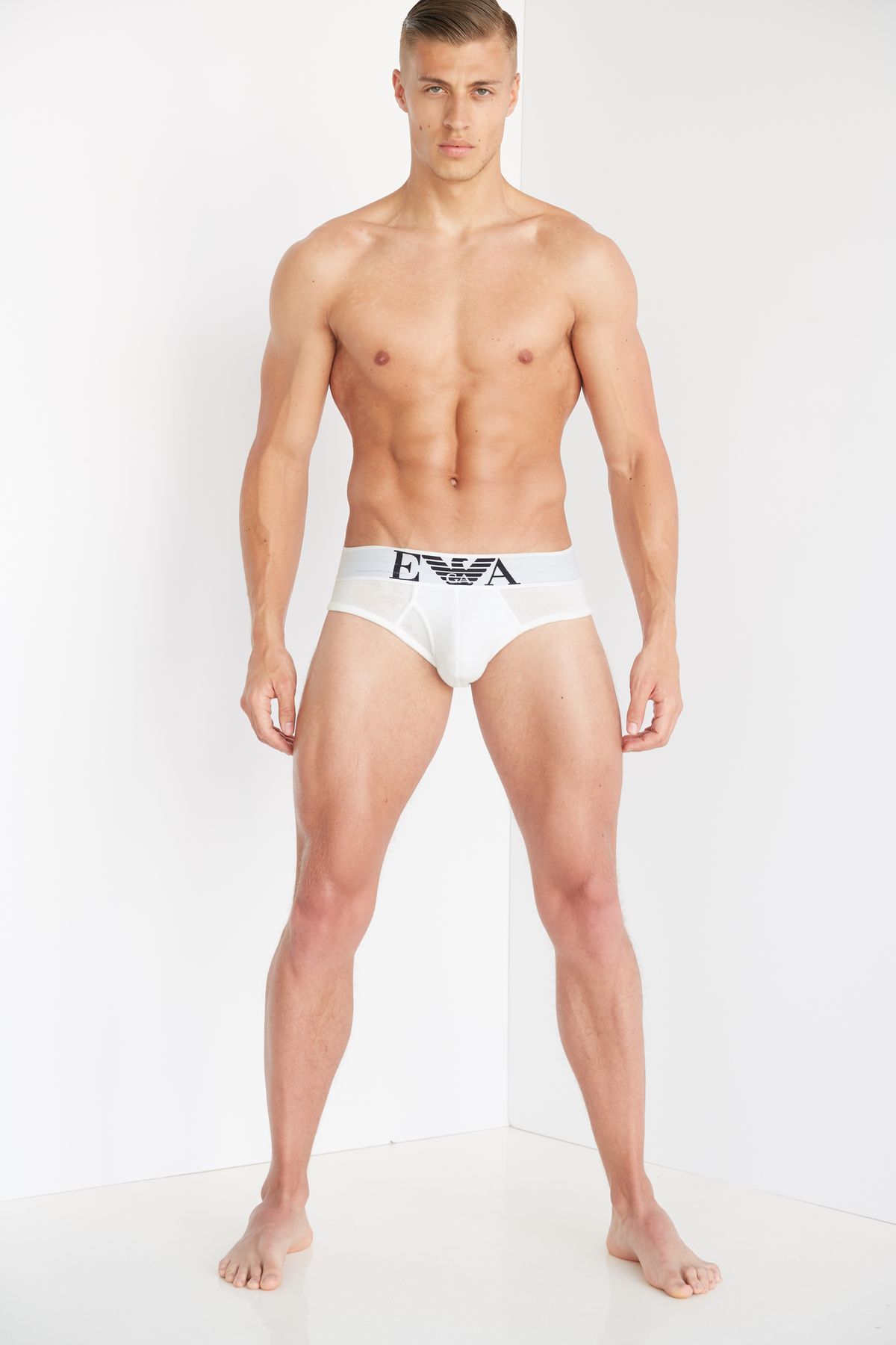 Model Max Hamilton 