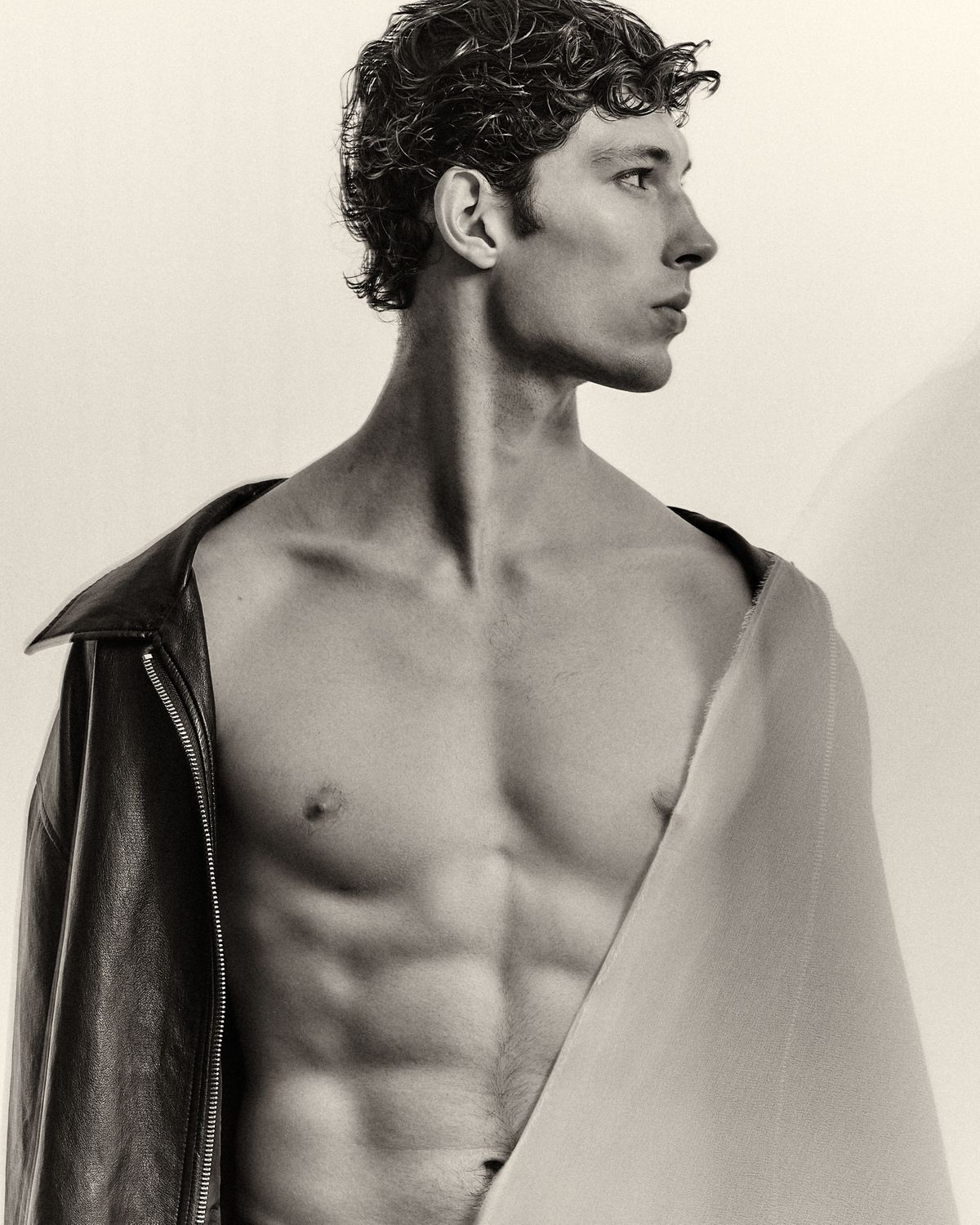 Model RYDER FORSYTH