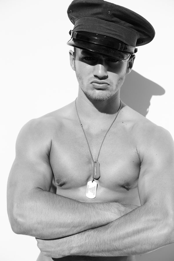 Model Tayne De Villiers