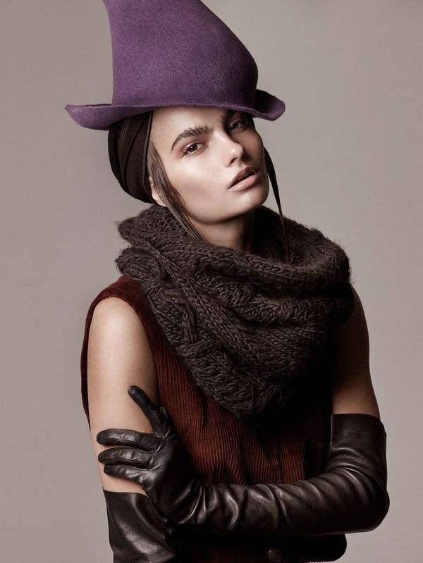 Model RAYNE IVANUSHKA