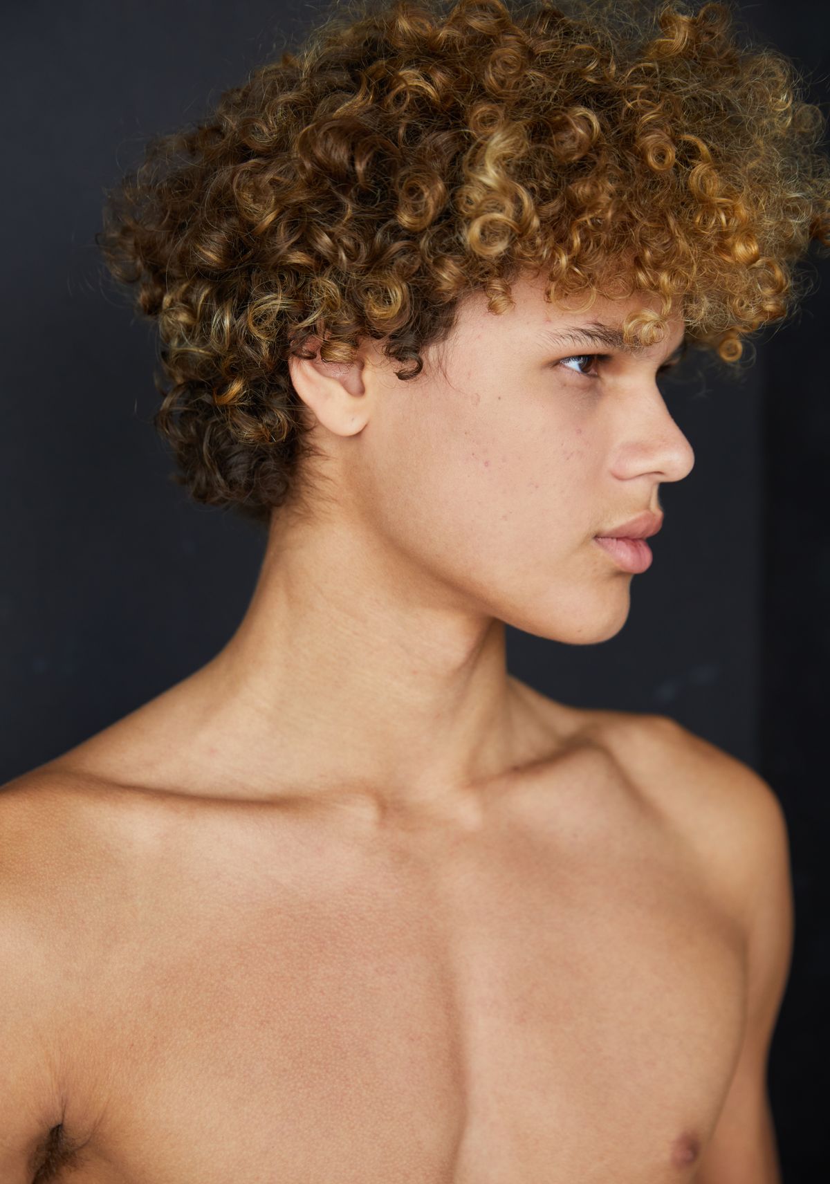 Model Lucas Von 