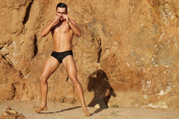  Model Tayne De Villiers