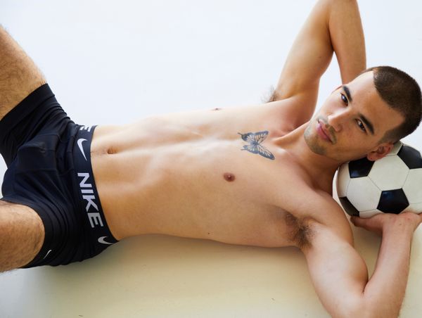 Model ISAAC MIDDLETON