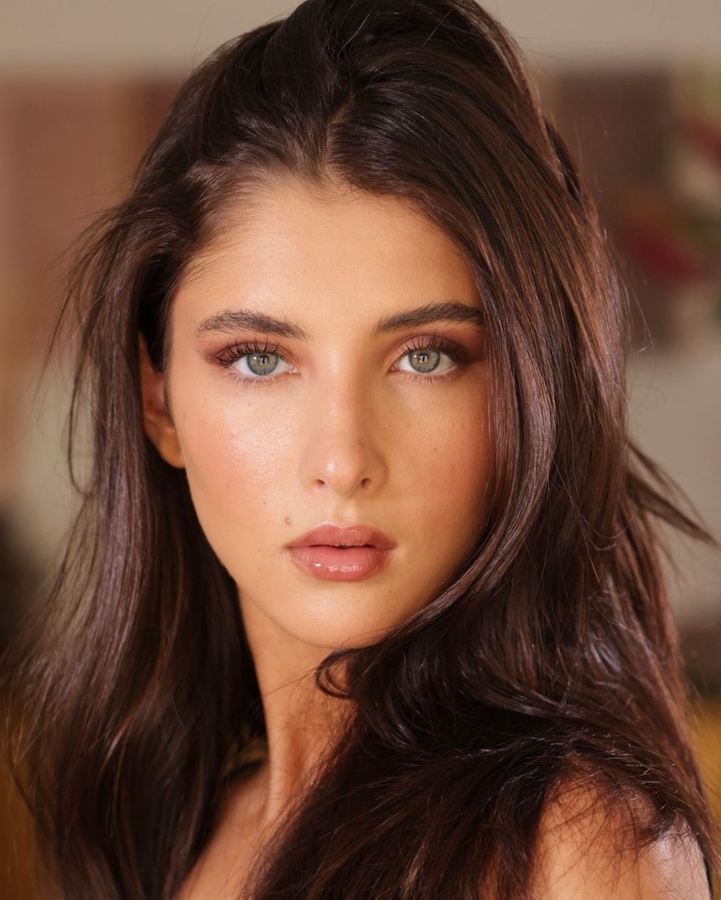Model Emerson Glazer
