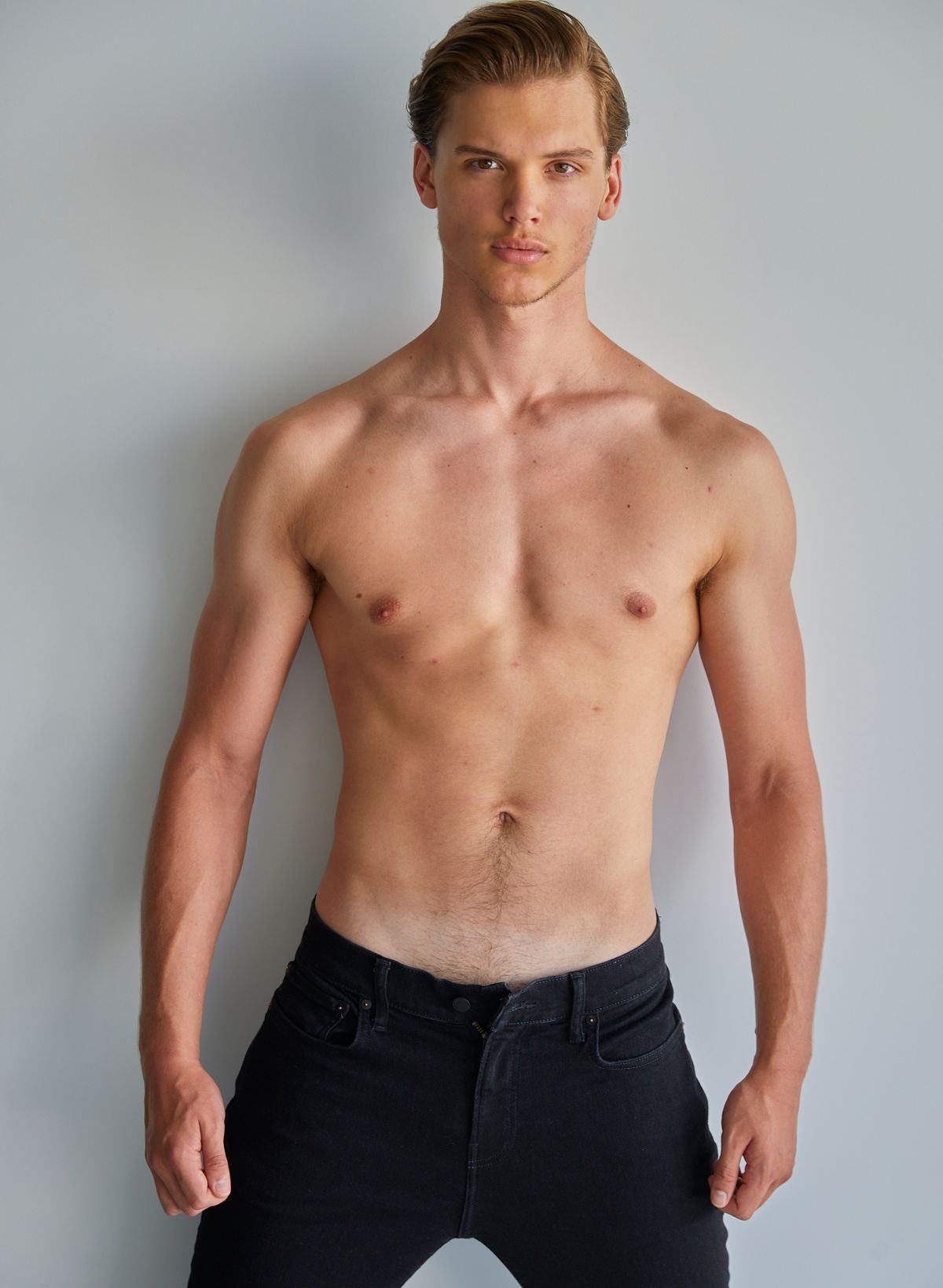 Model Nathan Ellsworth 