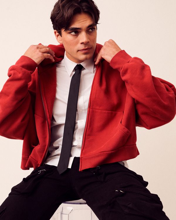 Model Mark Vega