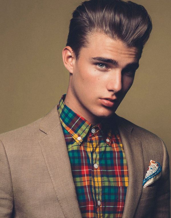 Model MATTHEW POLLOCK 