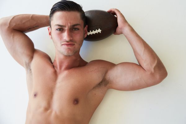 Model Tayne De Villiers