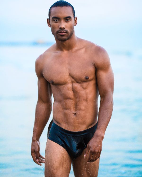 Model RICKY JOHNSON