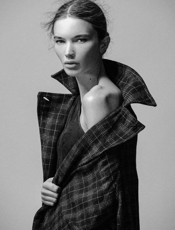 25-ALYSSA LEVIN - Elite Model Management London_portfolio_43.jpg