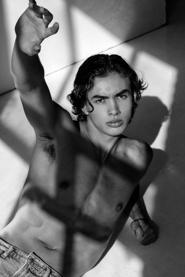 Model Thomas Jenkins 