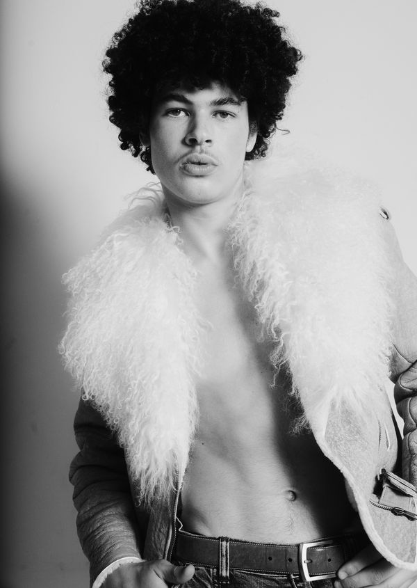 Model CHRISTOPHER CHASE    