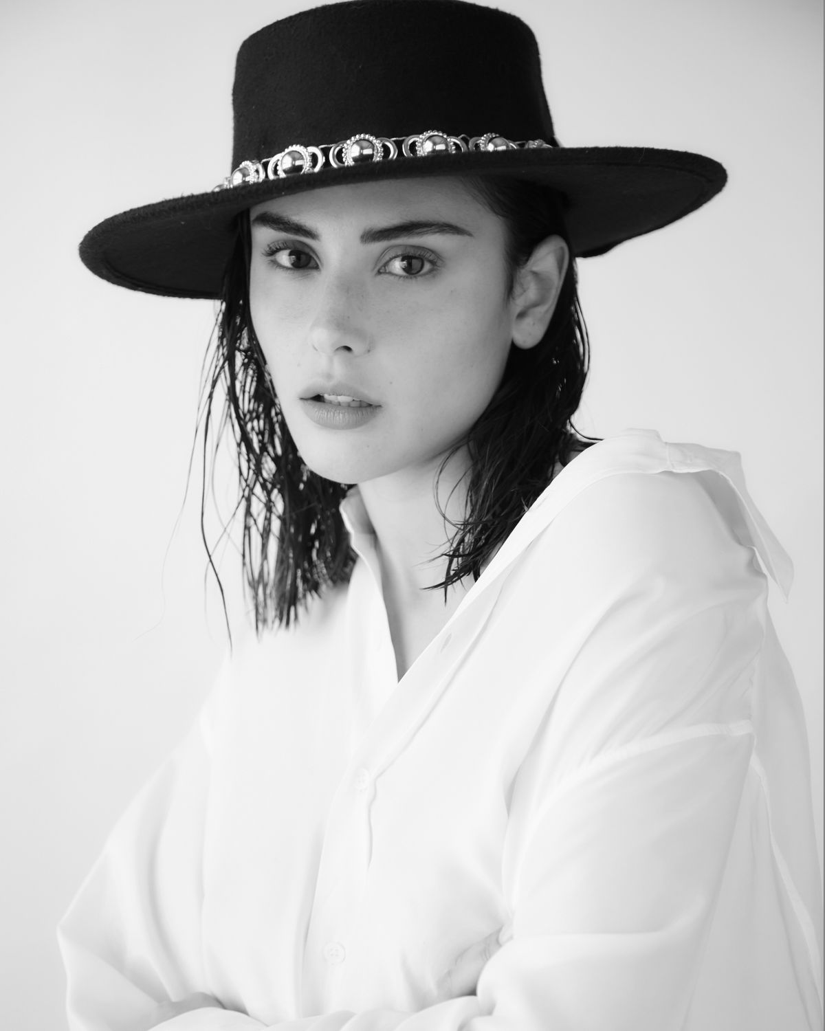 MODEL MARIA DIEZMA