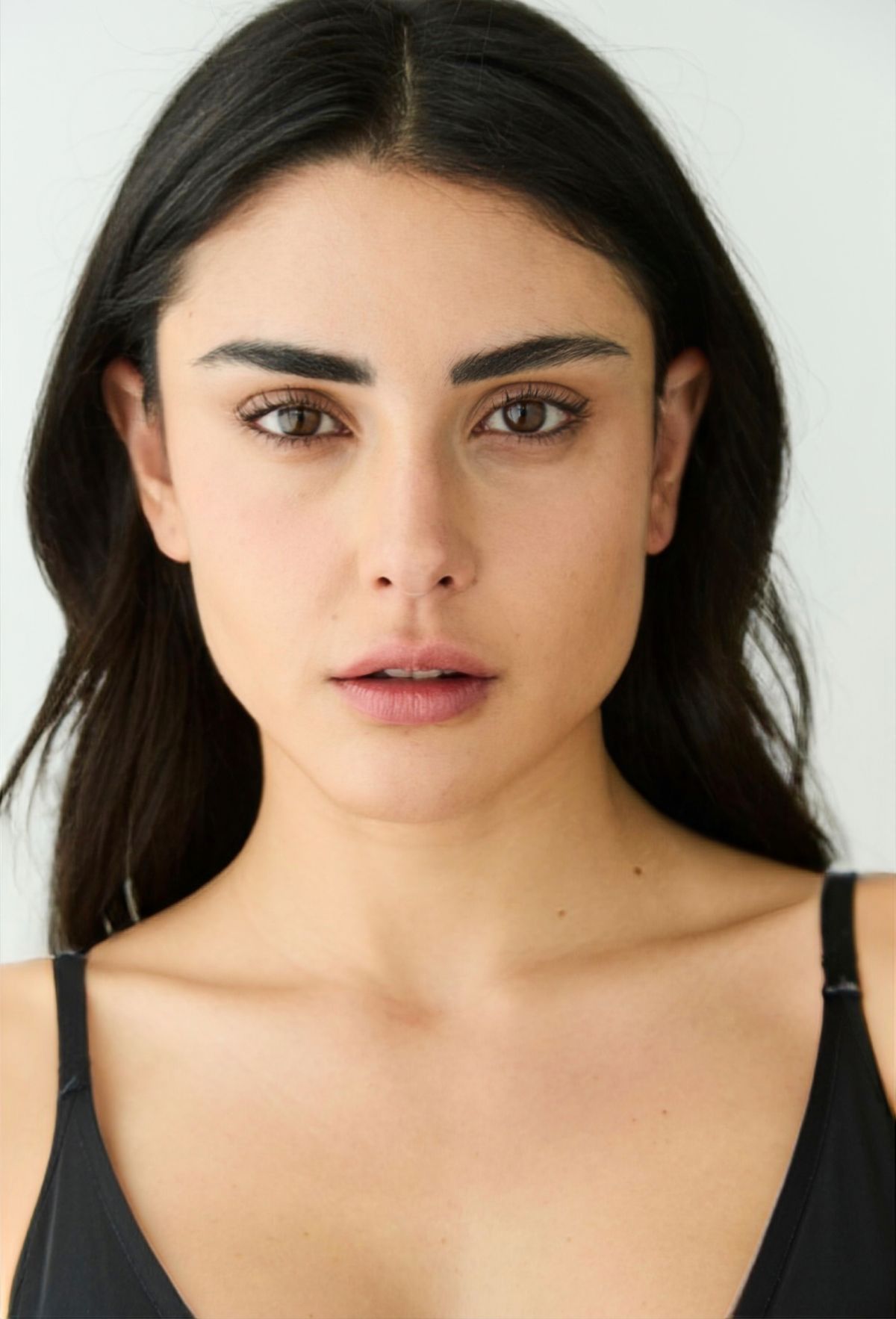 MODEL MARIA DIEZMA