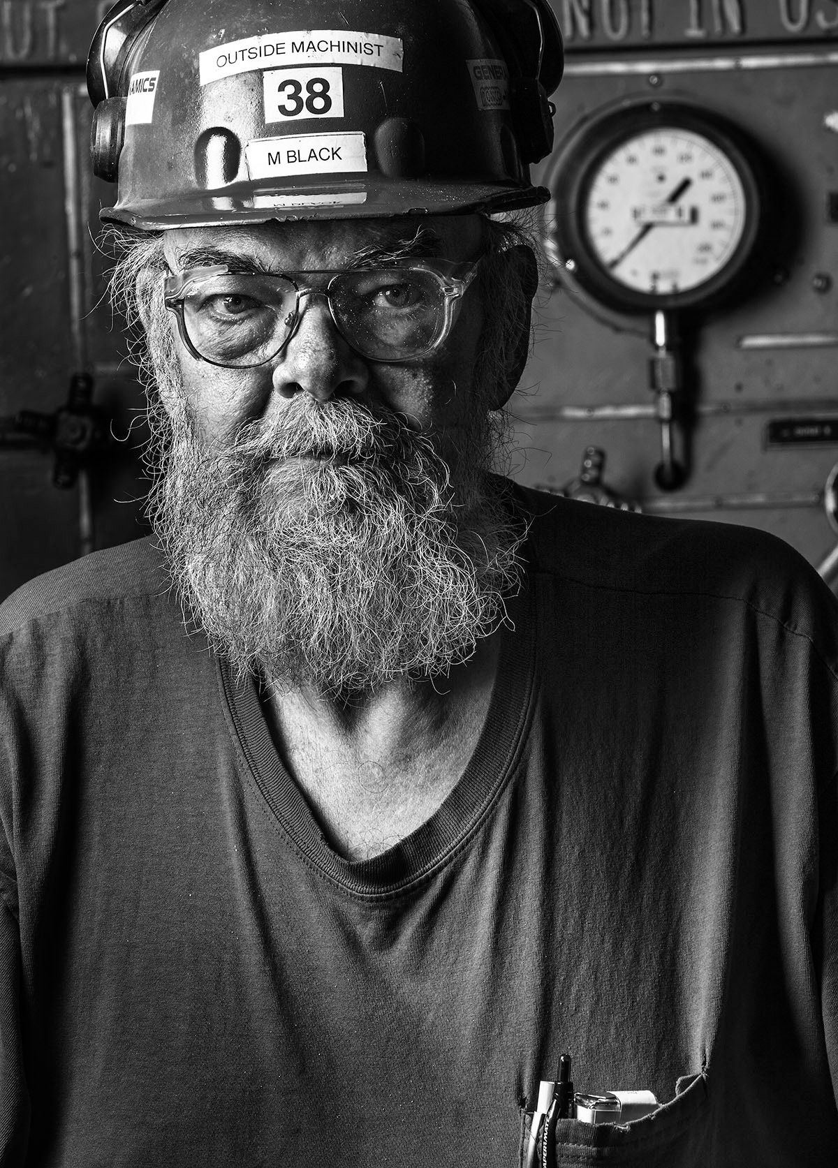 Mr. Black, Machinist