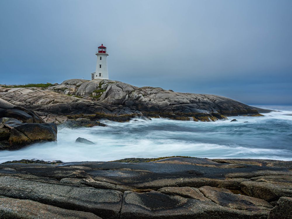 nova_scotia_peggys_cove_lighthouse_long_exposure_early_morning.jpg