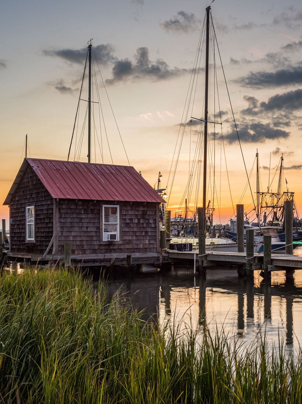 sunset_charleston_shems_creek_boat_shack.jpg