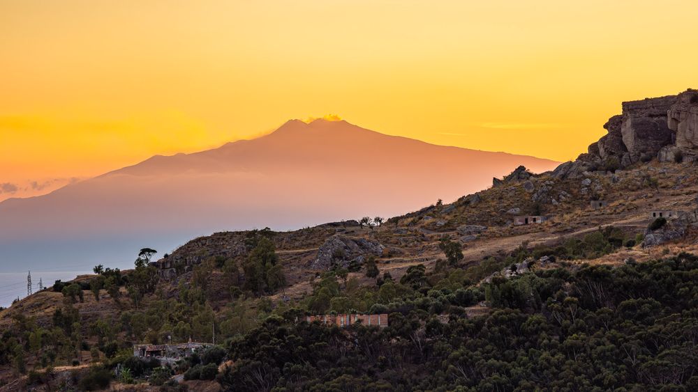 20250916_Mt_Etna_Pentedattilo_Reggio_Calabria_sunset_0001.jpg