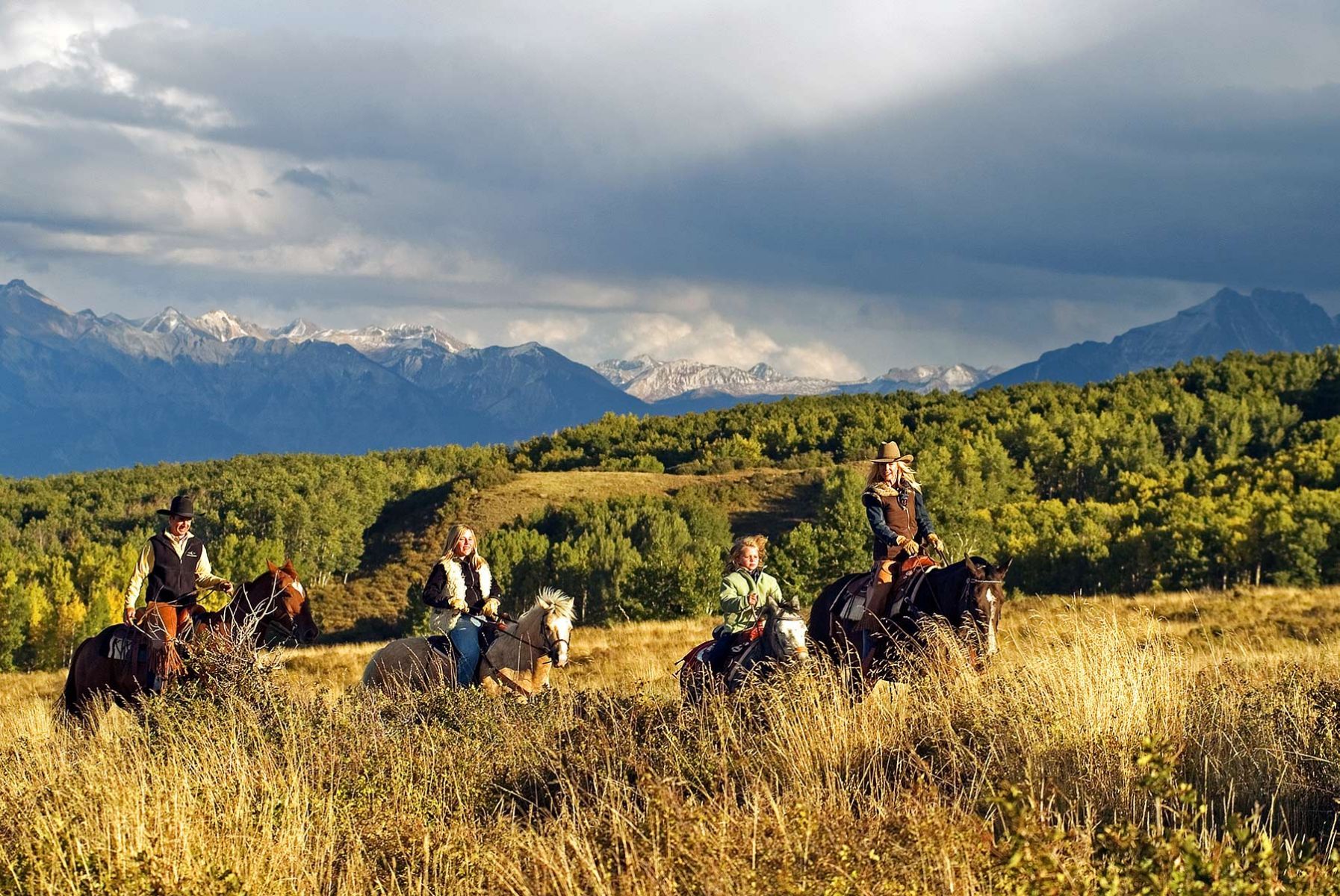 Family horseback ride for Cornerstone Colorado