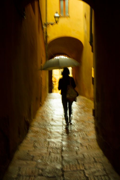 Volterra in the rain 6644