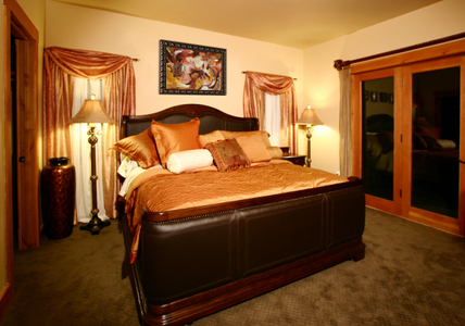 web-earth-energy-lakota_bed1lrg.jpg