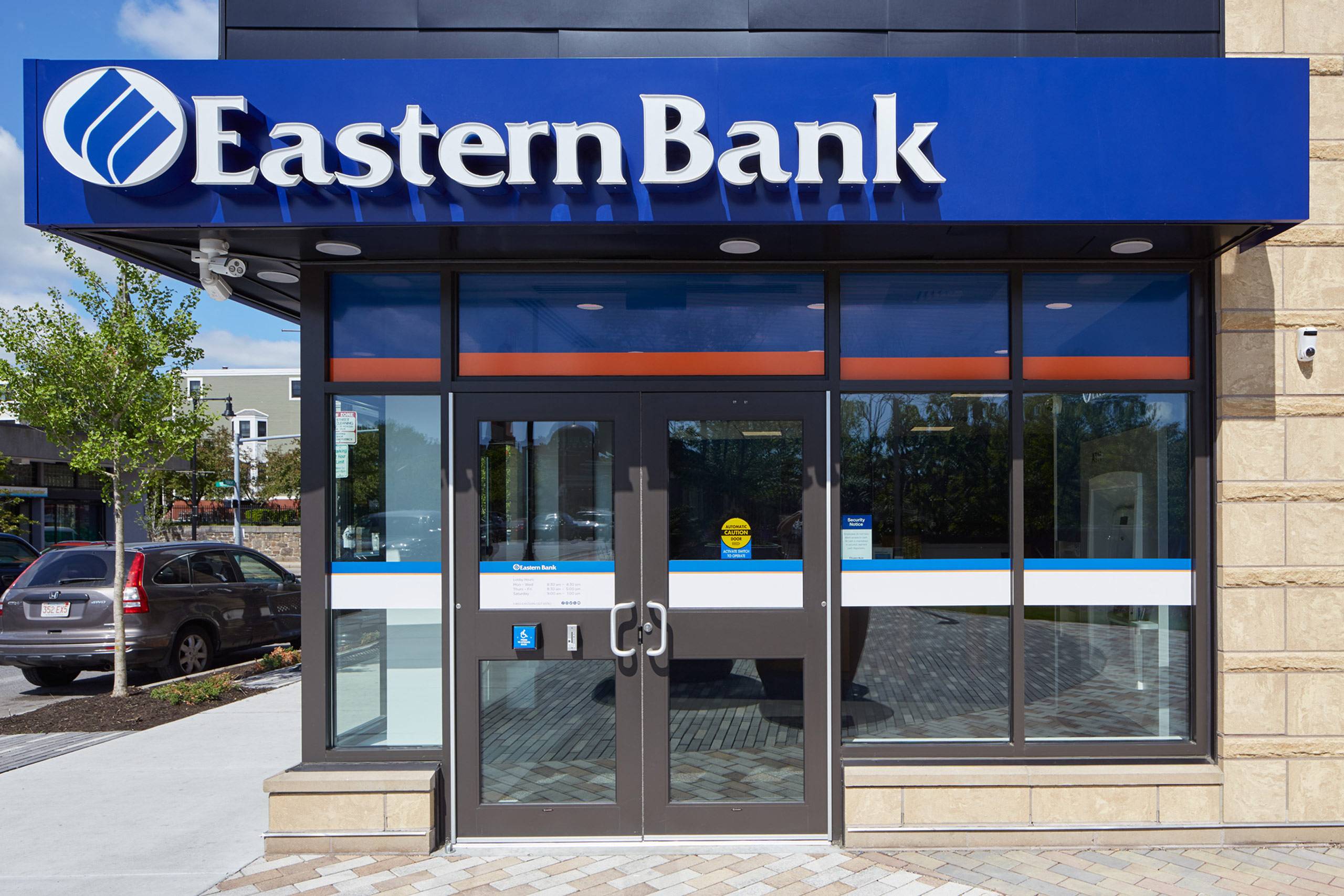 Eastern-Bank_Roxbury_04.jpg