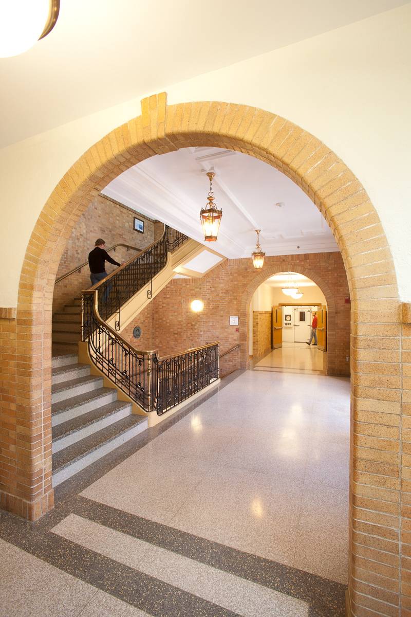 1eyp_unh_james_stairs6.jpg