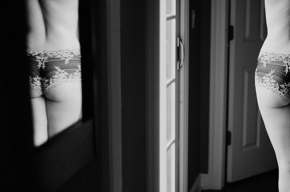 Chicago Boudoir photographer  (4).jpg