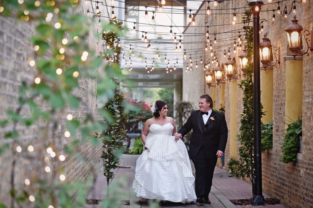 Fun and unique wedding photographer in Chicago Illinois (43).jpg