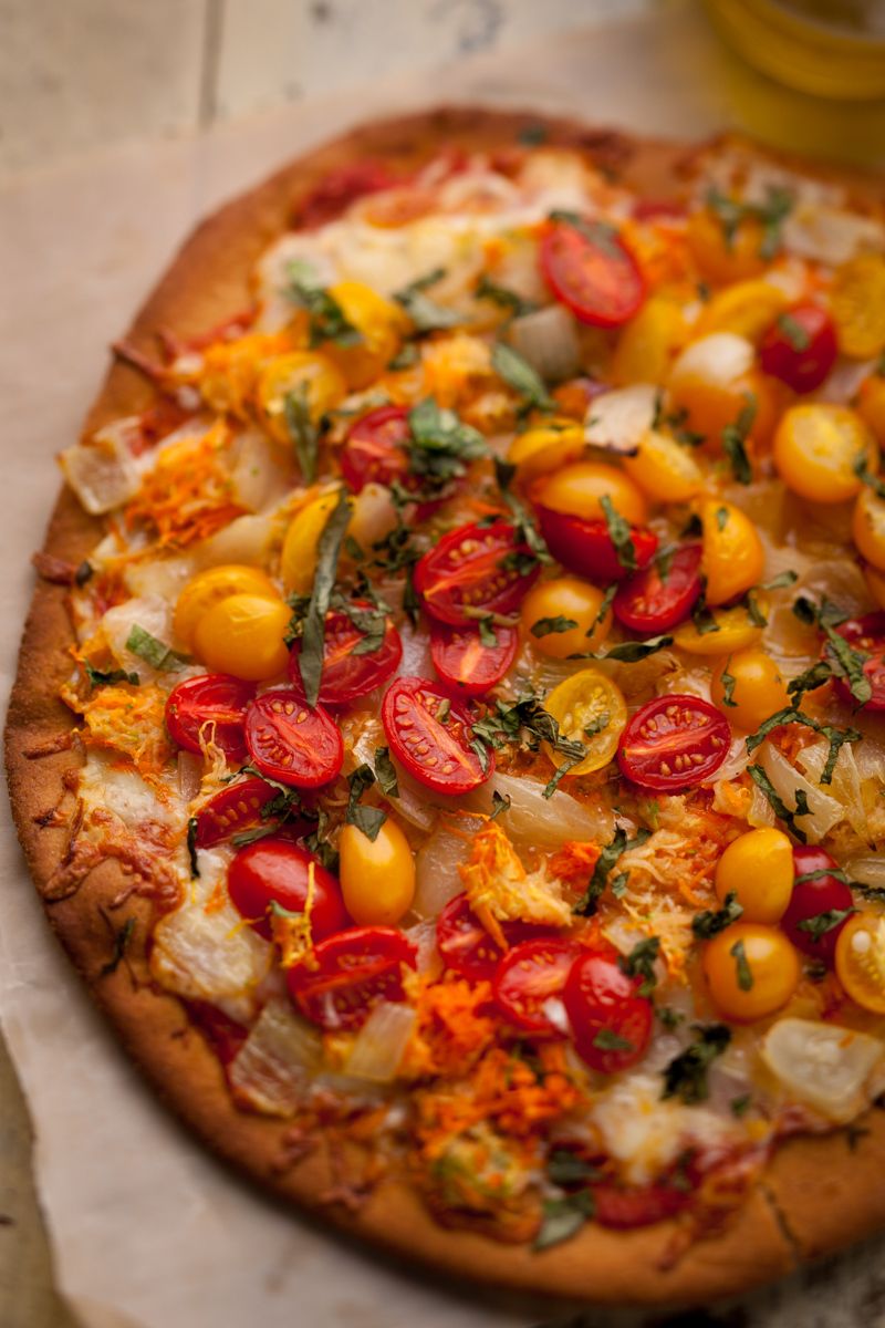 heirloom tomato basil pizza, midwest living, meredithwww.rkjacobs.comtop food photographer New York Seattle Portland