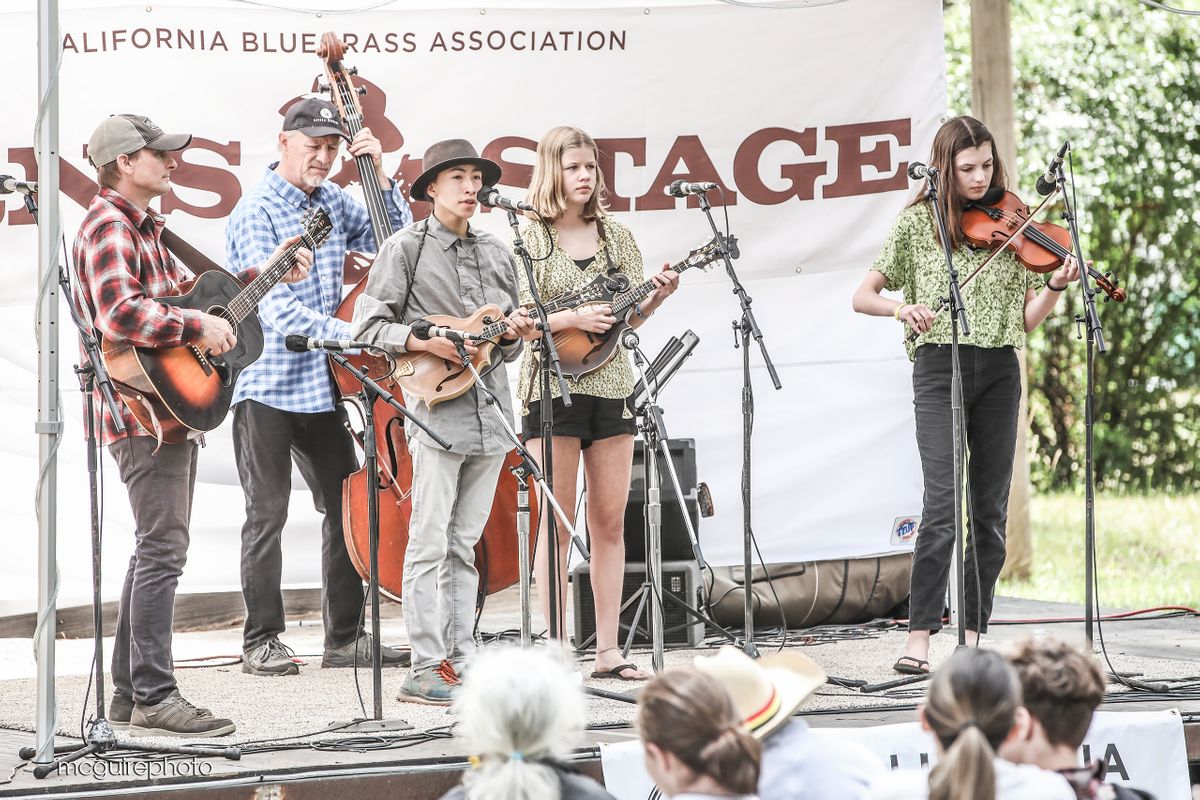 Grass Valley Bluegrass 2022 WebP21.jpg