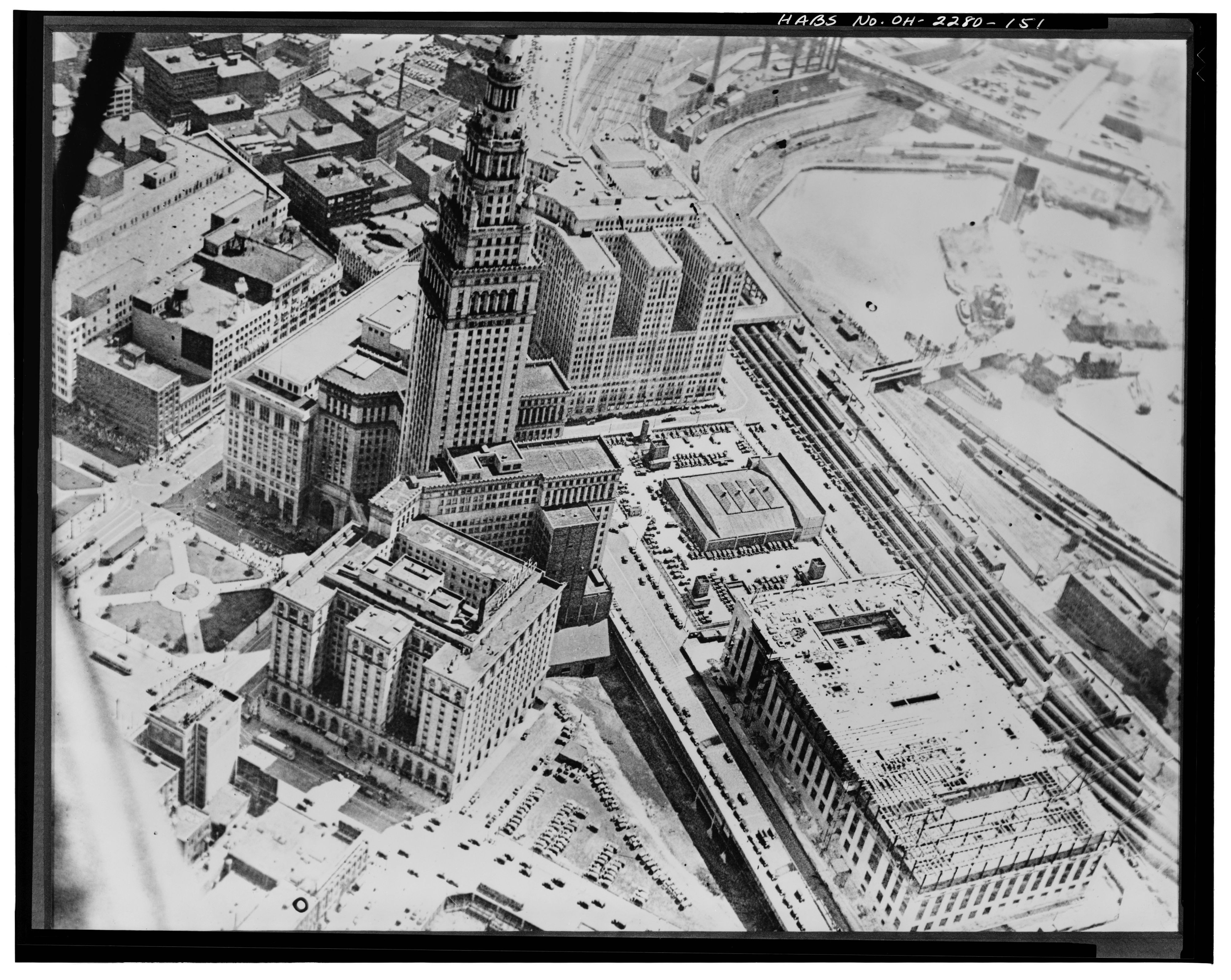 Cleveland Terminal Tower.jpg