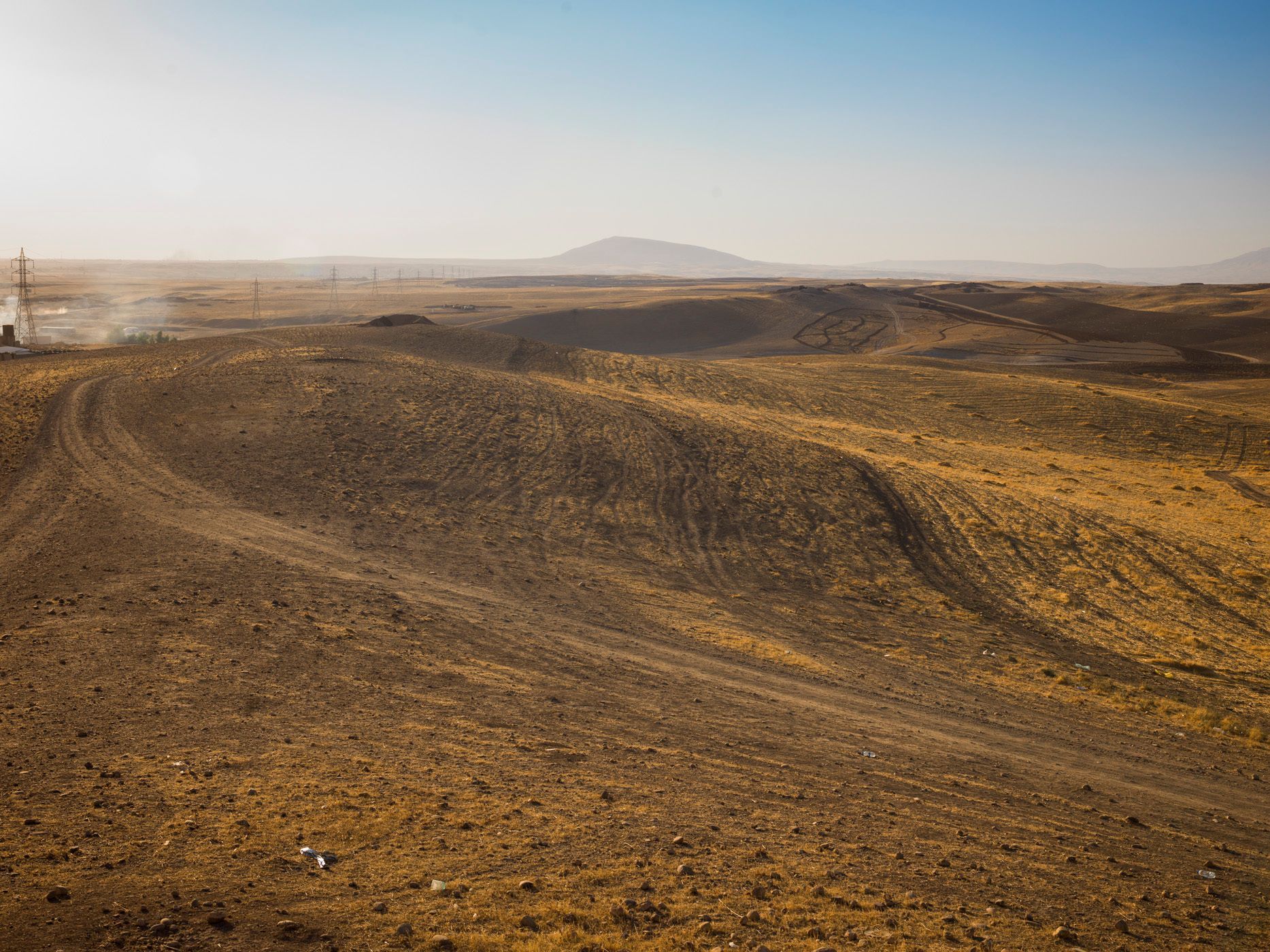The view of a landscape between Kurdish fighters and ISIS in North Iraq. 23.jpg
