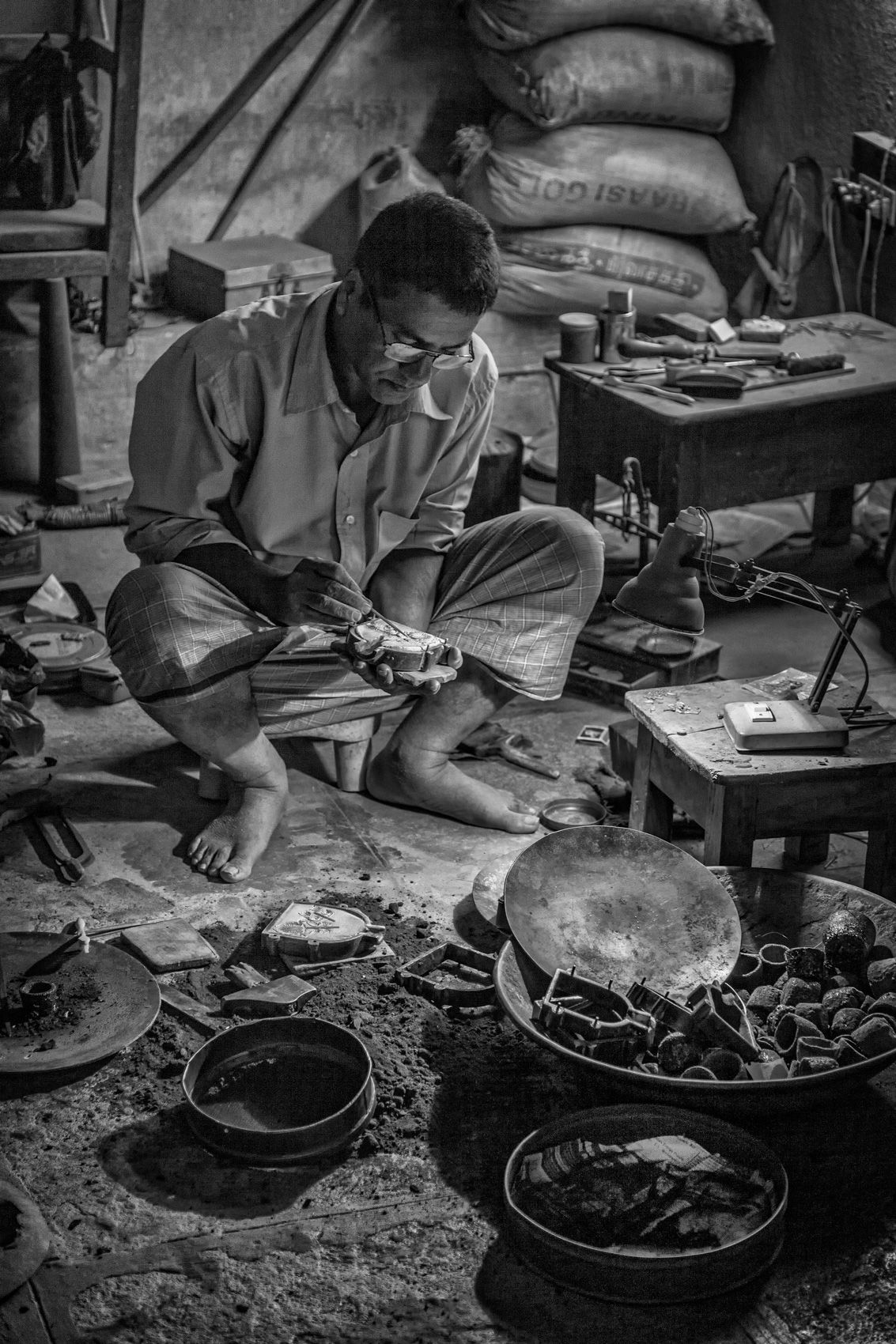 Goldsmith (Old Hyderabad, Telangana) work.artisans-13.jpg