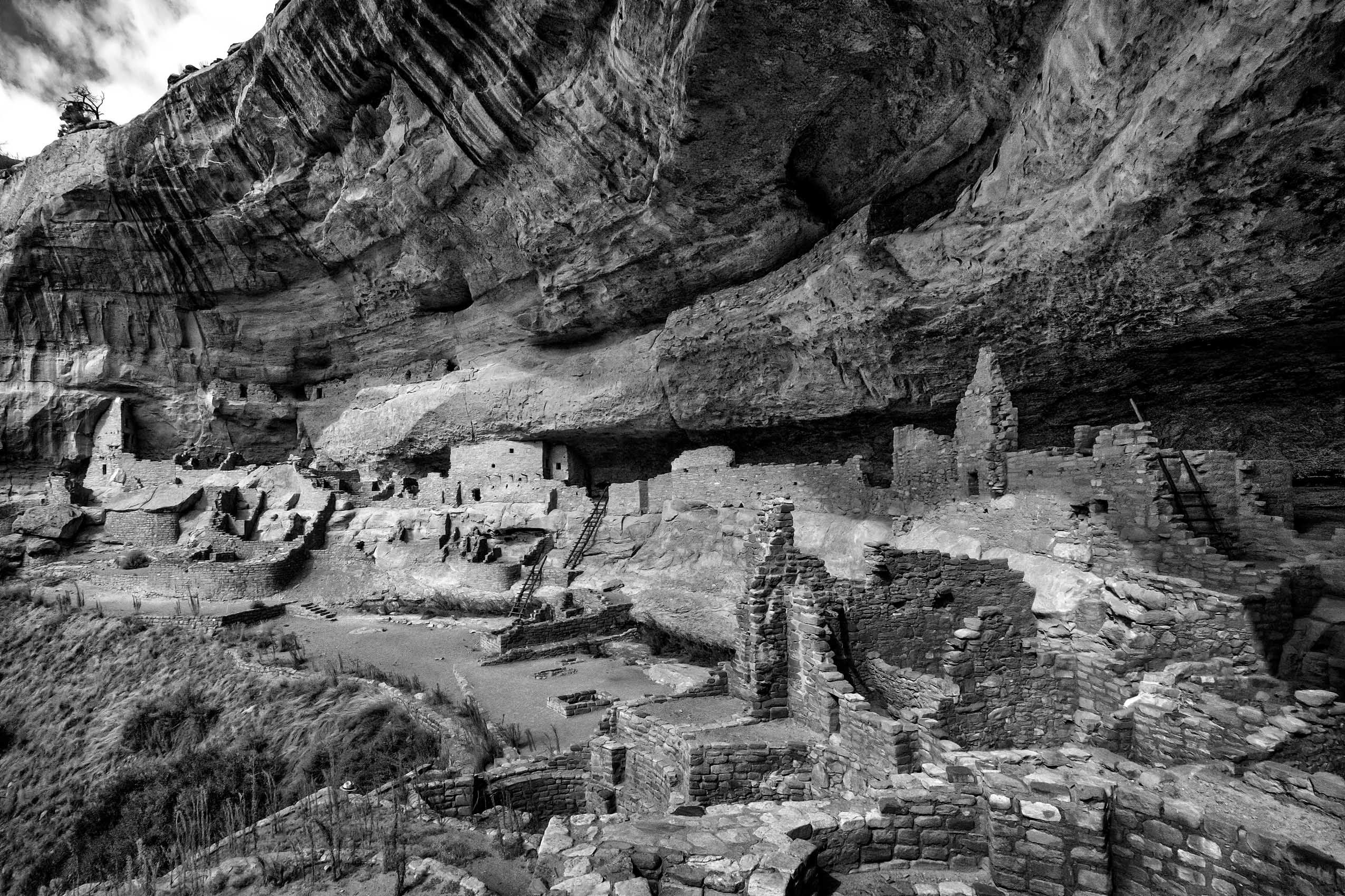 Ancestral Pueblo Ruins of the Southwest - LOUIS MONTROSE PHOTOGRAPHY