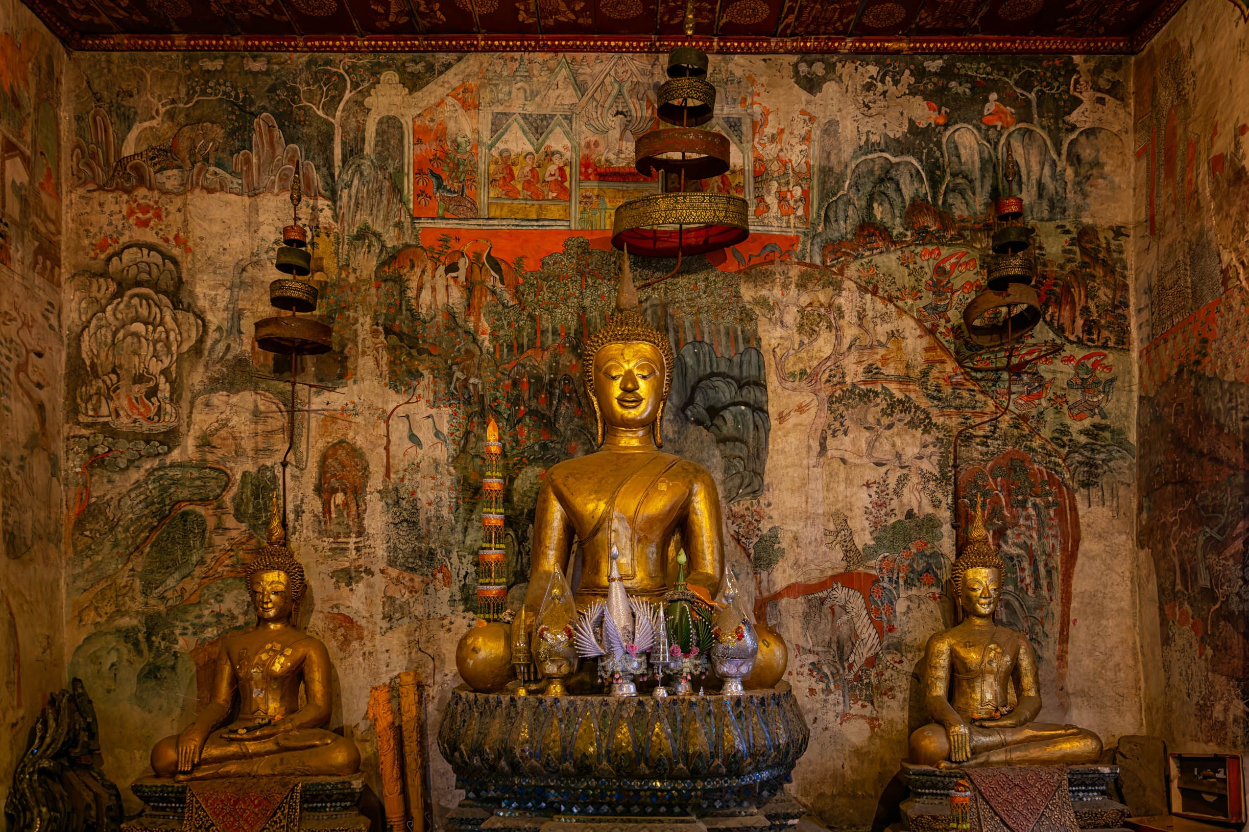LAOS:  Buddhist Arts