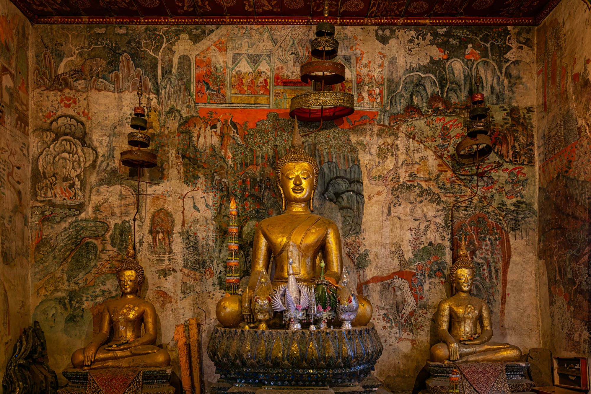 LAOS:  Buddhist Arts