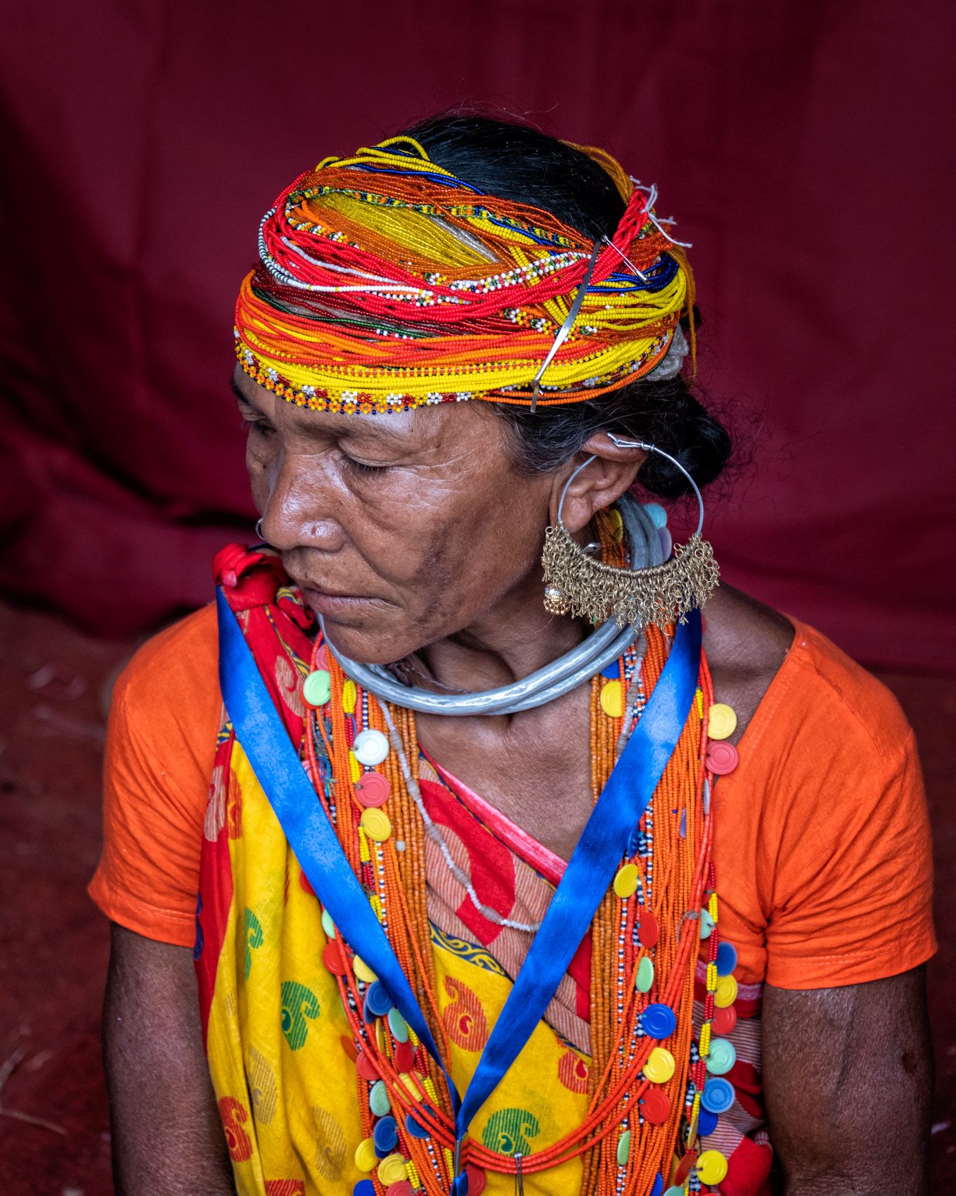 portraits-of-adivasi-women-in-odisha-louis-montrose-photography