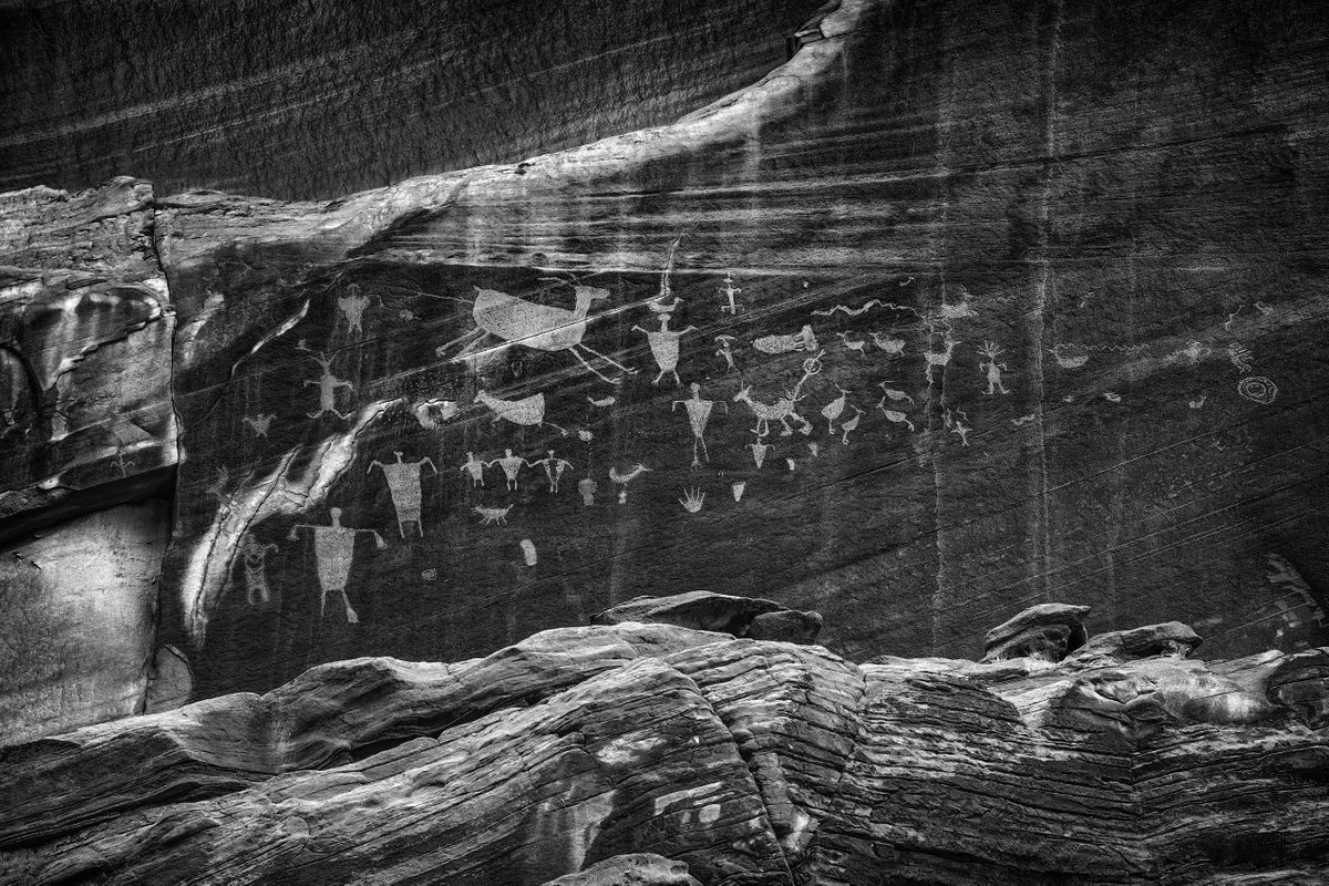 Ancestral Pueblo Ruins of the Southwest LOUIS MONTROSE PHOTOGRAPHY