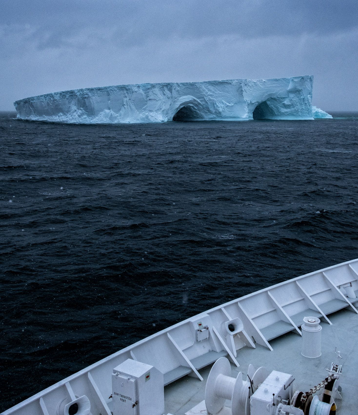 Antarctic Peninsula Landscapes - Louis Montrose Photography