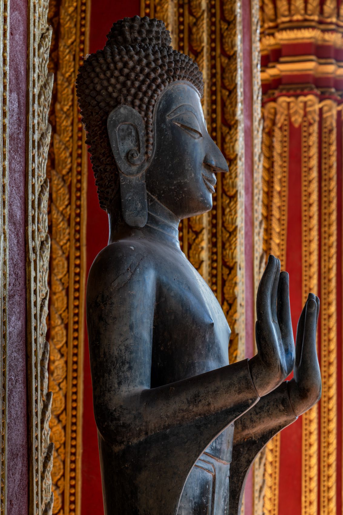 LAOS.Buddhism-7.jpg