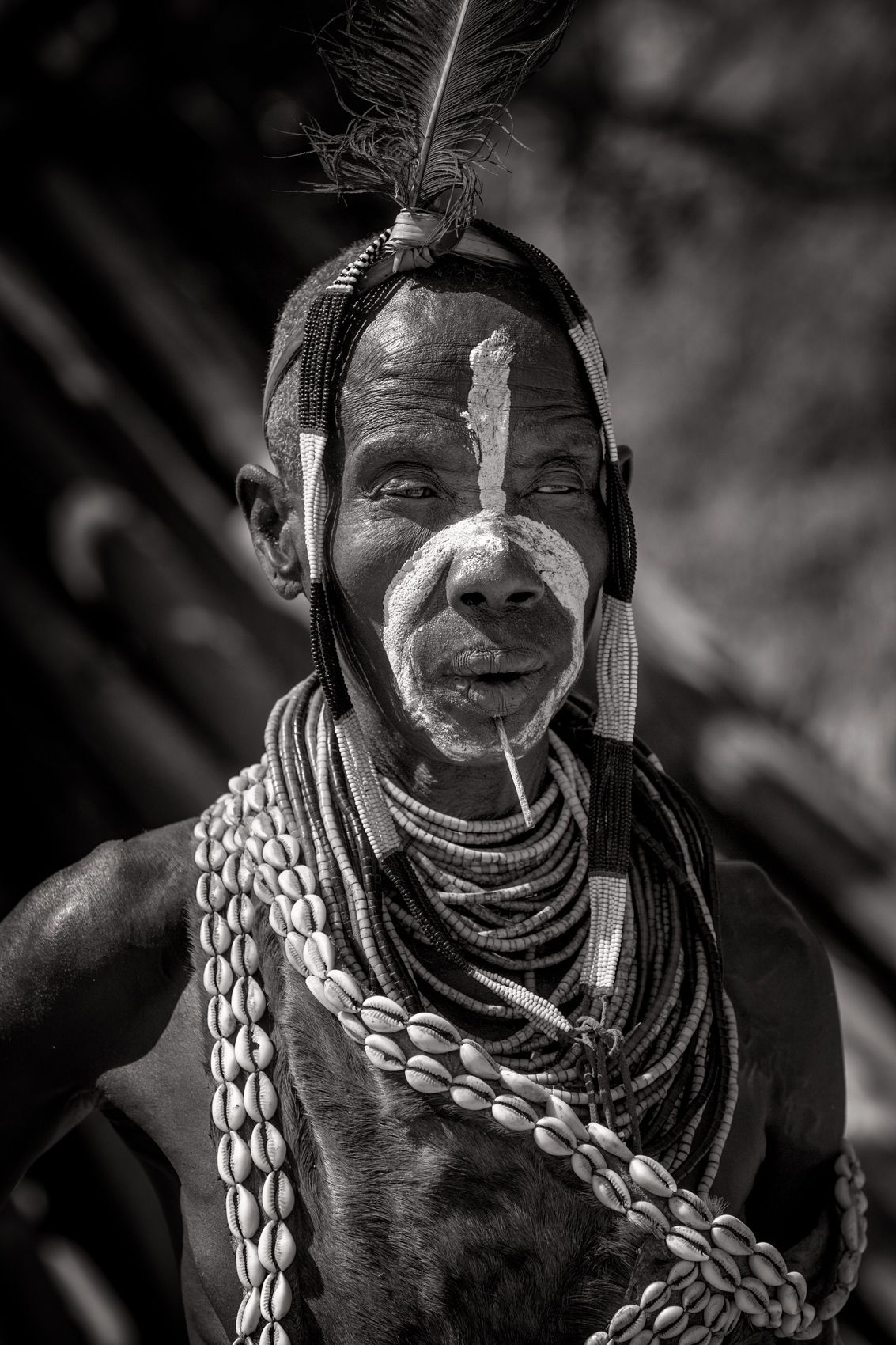 Lenswork.14.CROP (1 of 1)-22-4842.jpg