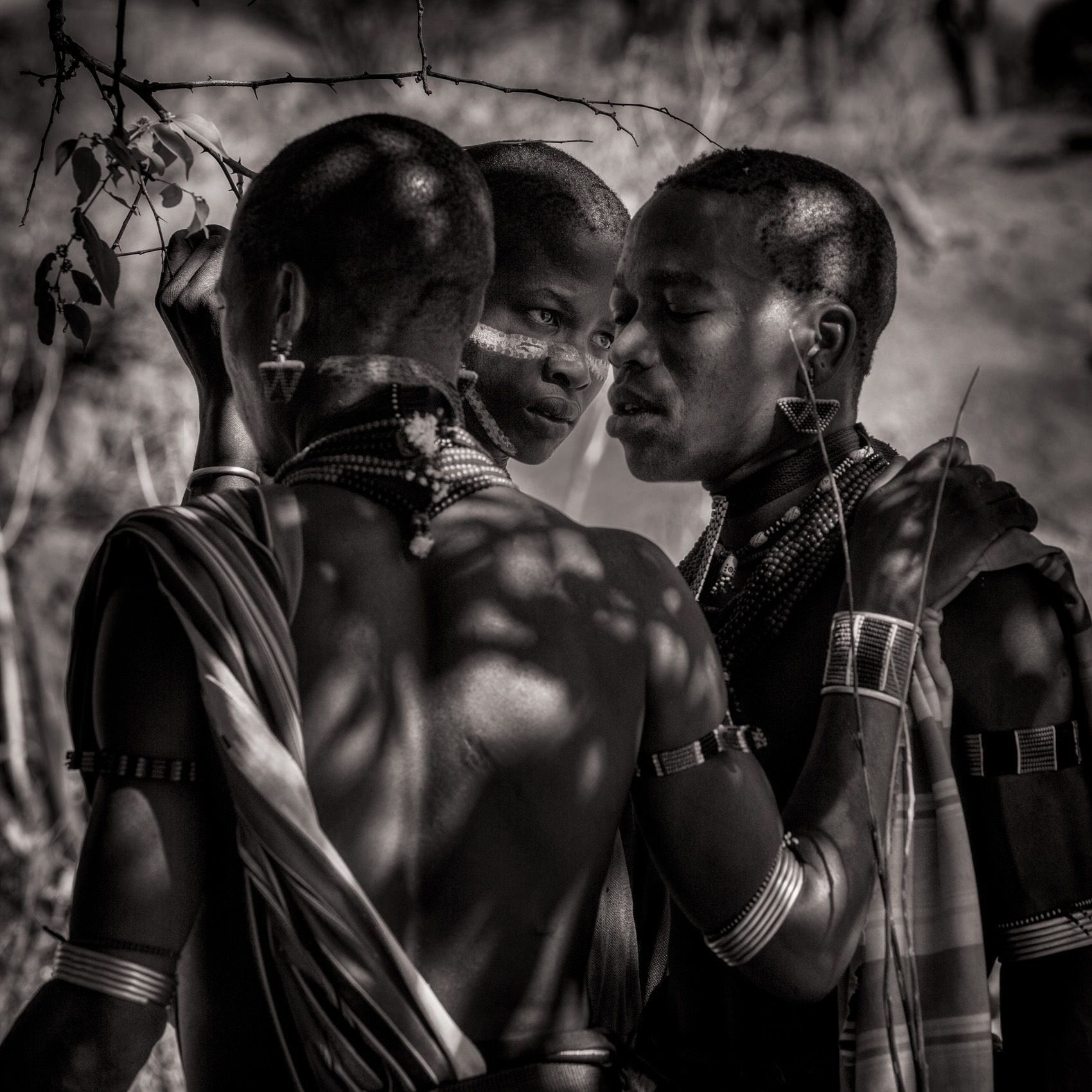 Lenswork.14.CROP (1 of 1)-14-4810.jpg