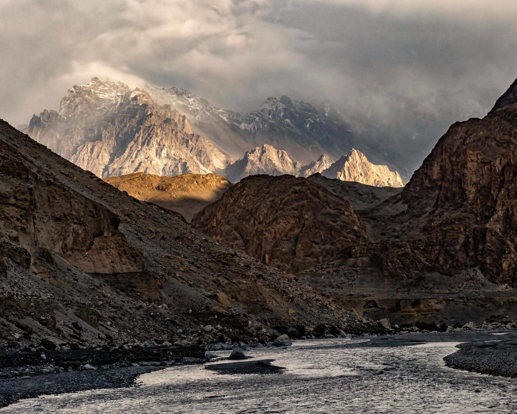 PAKISTAN:  Landscapes of Gilgit-Baltistan