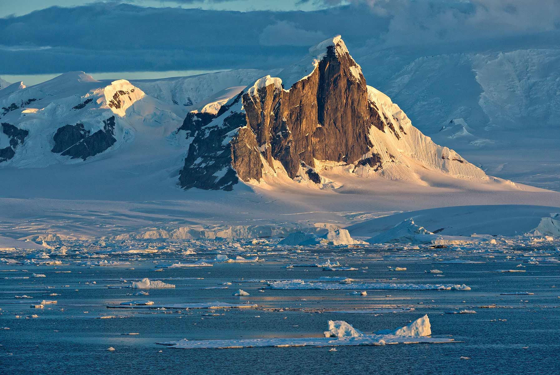Горы Вернадского Антарктида