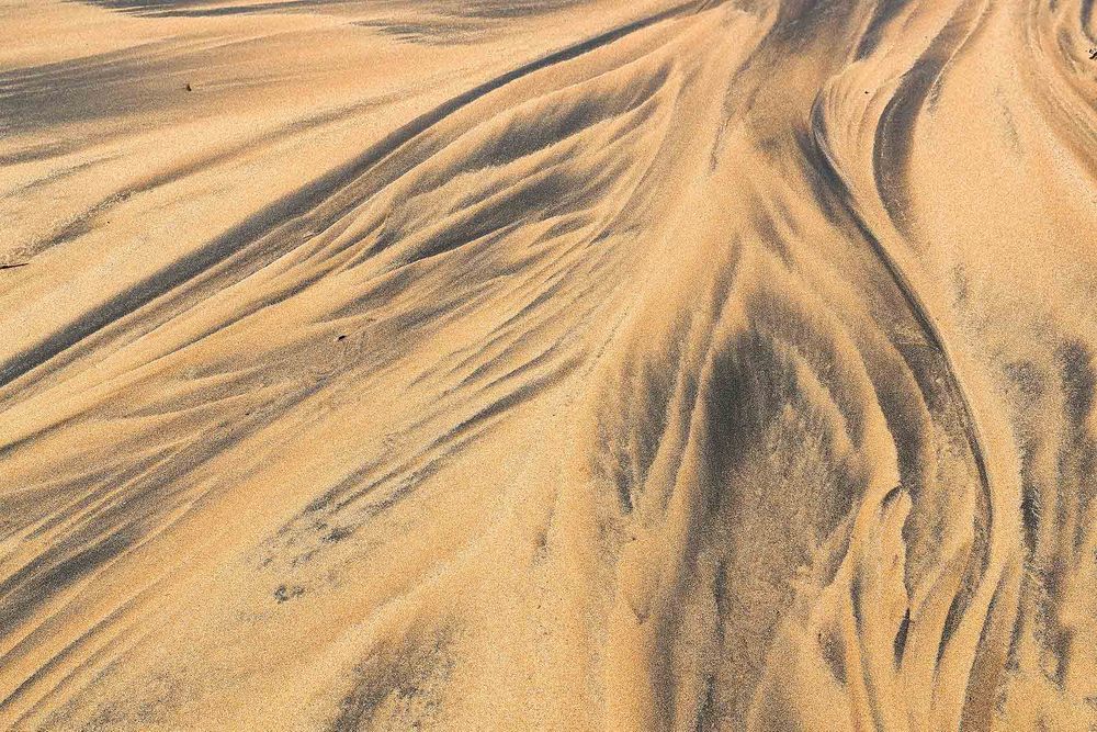 Sand-patterns-on-the-beach_A3I3047-Raudisandur,-West-Iceland.jpg